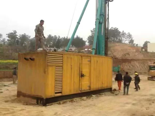 慈利如何判断水冷式机油散热器密封件是否需要更换？